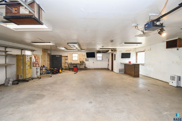 110 S Steven St Street, Worthing, SD 57077