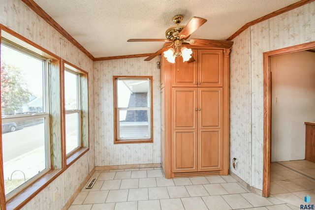 110 S Steven St Street, Worthing, SD 57077