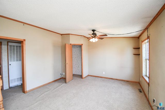 110 S Steven St Street, Worthing, SD 57077