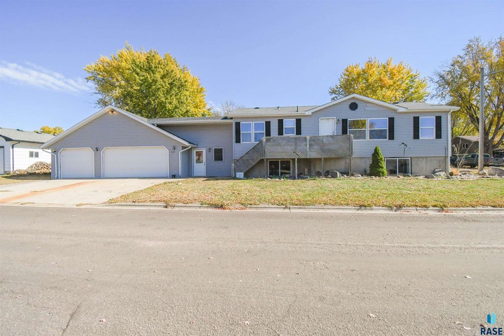 110 S Steven St Street, Worthing, SD 57077