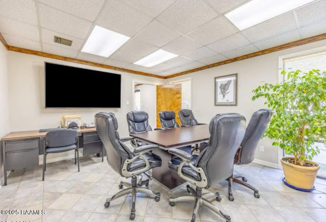 502 Pecan Grove Road A, Scott, LA 70583