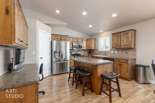 2469 W 1650 S, West Haven, UT 84401