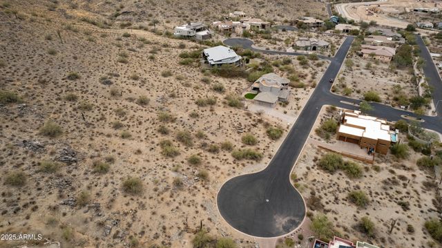 3915 E MELODY Drive 18, Phoenix, AZ 85042