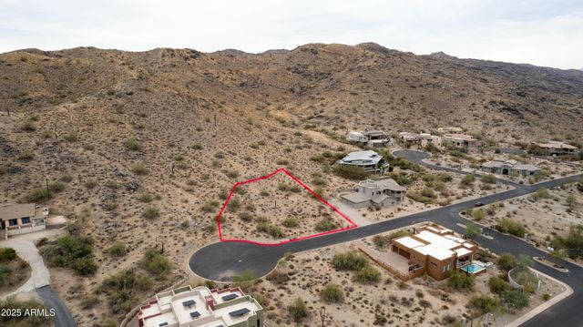 3915 E MELODY Drive 18, Phoenix, AZ 85042