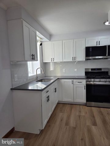 4544 ROBBINS ST, Philadelphia, PA 19135
