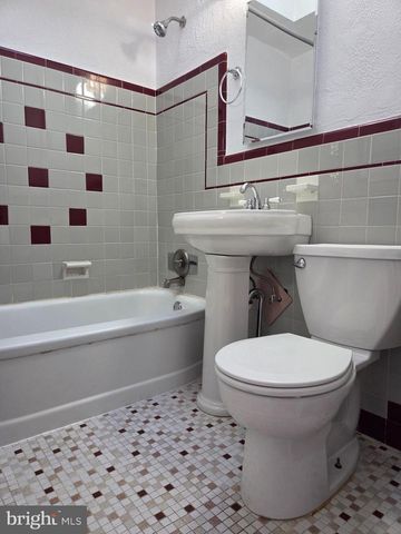 4544 ROBBINS ST, Philadelphia, PA 19135