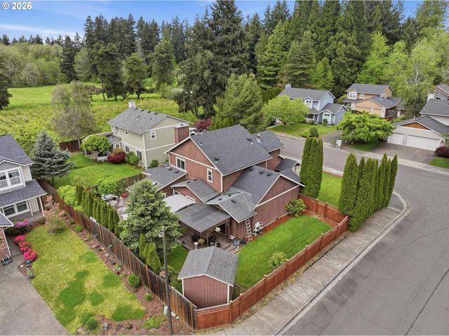 5454 Se CLEARBROOK St, Hillsboro, OR 97123