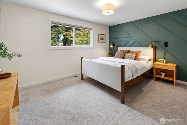1315 N 167th Street, Shoreline, WA 98133
