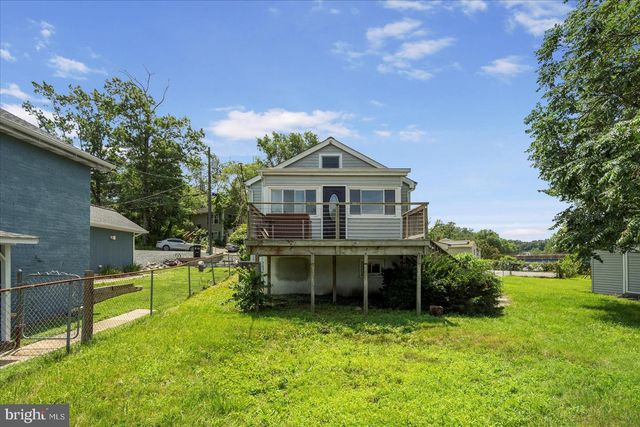 1 BEACH RD, Glen Burnie, MD 21060