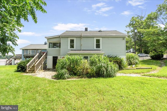 1 BEACH RD, Glen Burnie, MD 21060