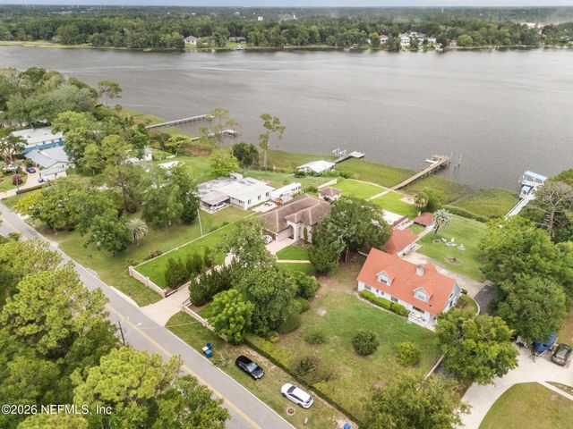 1375 CEDAR BAY Road, Jacksonville, FL 32218