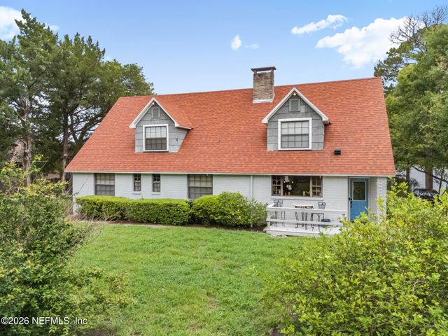 1375 CEDAR BAY Road, Jacksonville, FL 32218