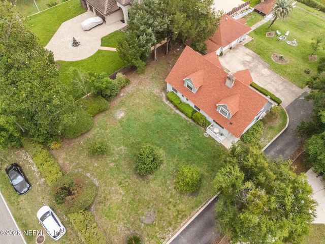 1375 CEDAR BAY Road, Jacksonville, FL 32218