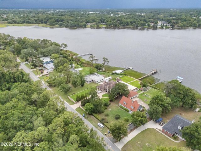 1375 CEDAR BAY Road, Jacksonville, FL 32218