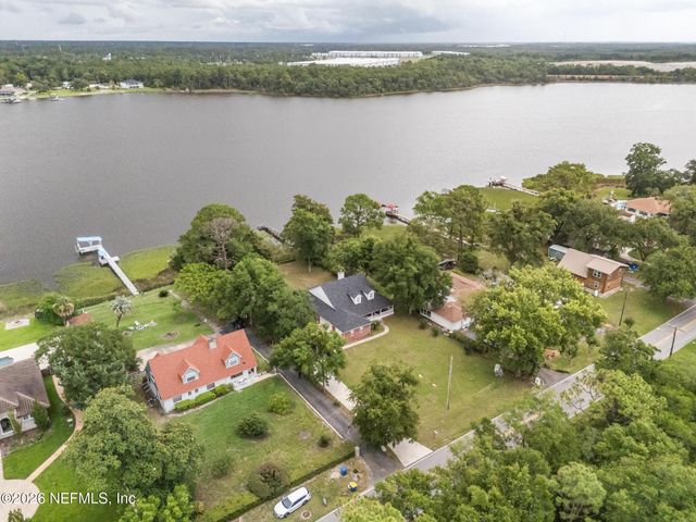 1375 CEDAR BAY Road, Jacksonville, FL 32218