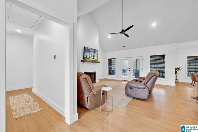 2864 CORNER ROAD, Warrior, AL 35180