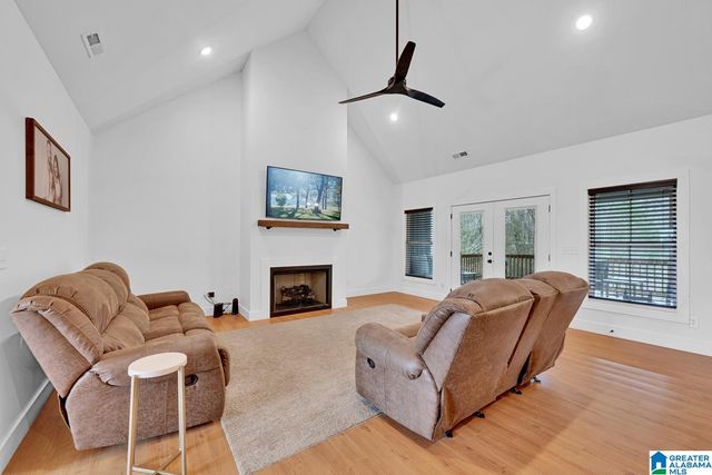 2864 CORNER ROAD, Warrior, AL 35180