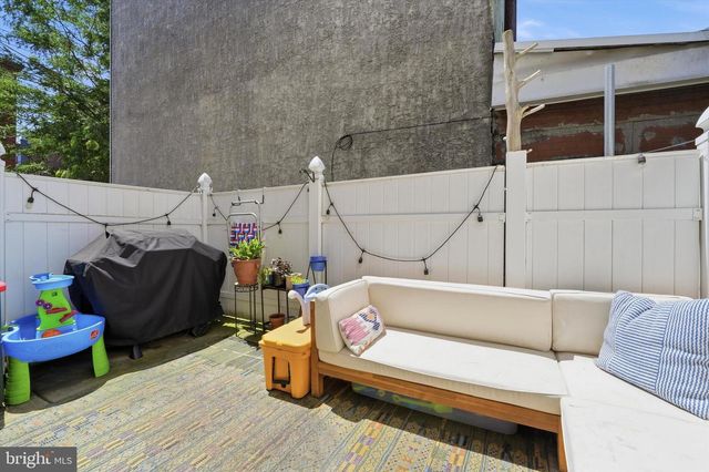 1538 S 4TH ST, Philadelphia, PA 19147