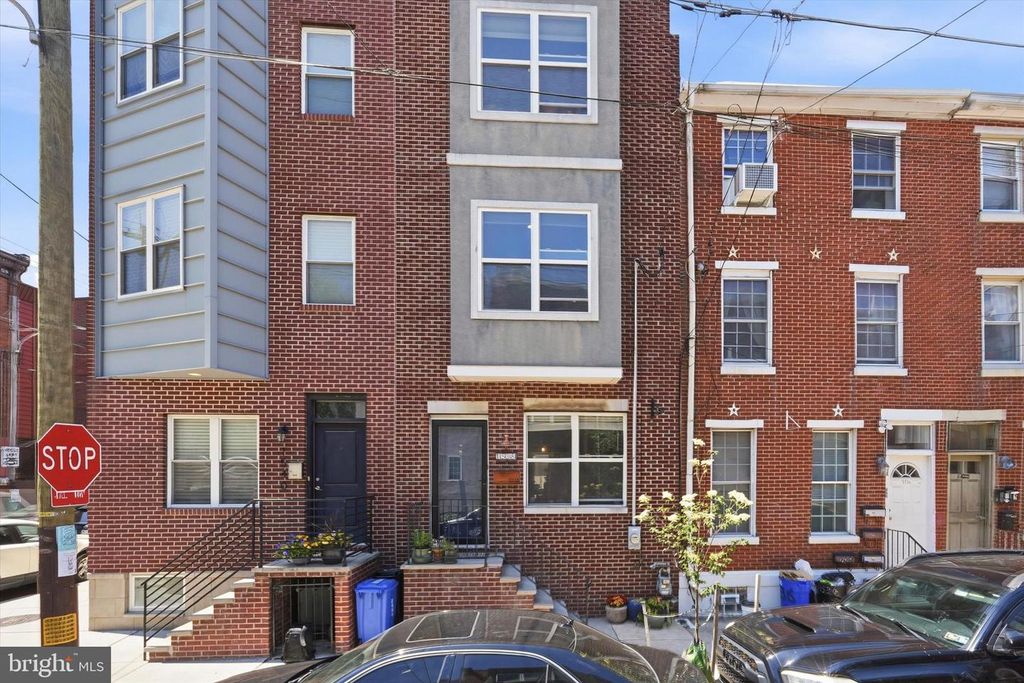 1538 S 4TH ST, Philadelphia, PA 19147