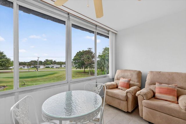 7787 Golf Circle Drive 310-k, Margate, FL 33063