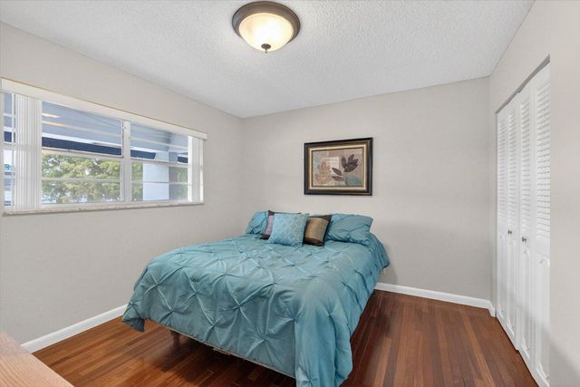 7787 Golf Circle Drive 310-k, Margate, FL 33063