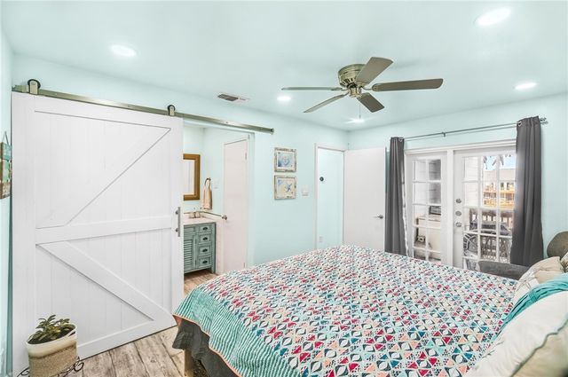 15421 Seamount Cay Ct 202, Corpus Christi, TX 78418