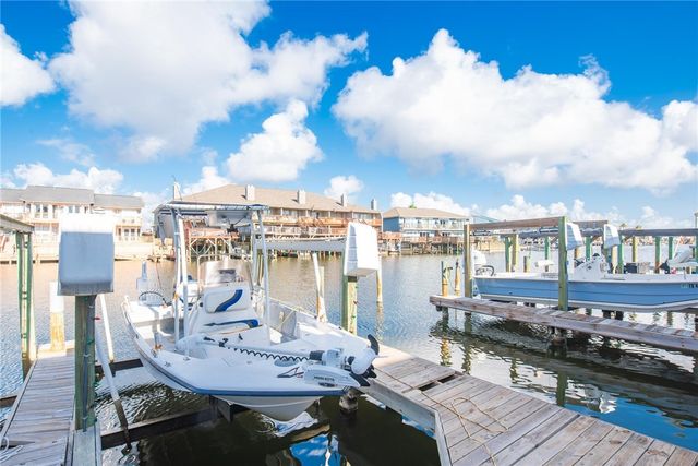 15421 Seamount Cay Ct 202, Corpus Christi, TX 78418