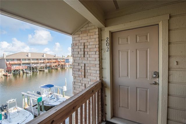 15421 Seamount Cay Ct 202, Corpus Christi, TX 78418