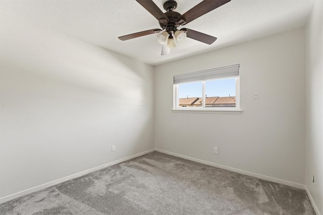 1512 S 8th Street, La Porte, TX 77571