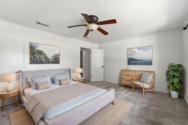 1512 S 8th Street, La Porte, TX 77571