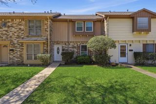 1512 S 8th Street, La Porte, TX 77571