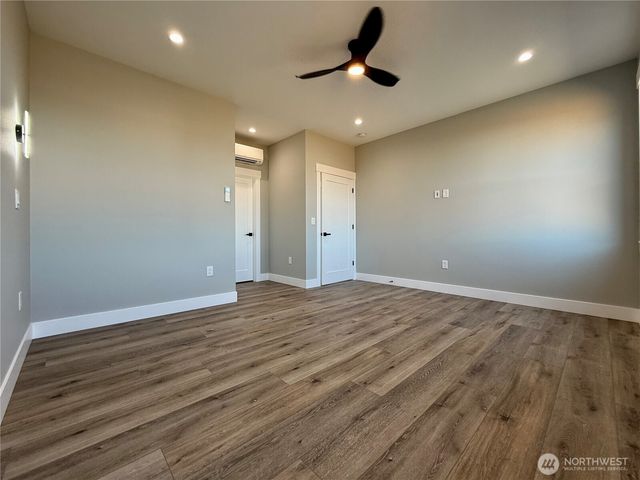 994 Alida Court SE, Ocean Shores, WA 98569