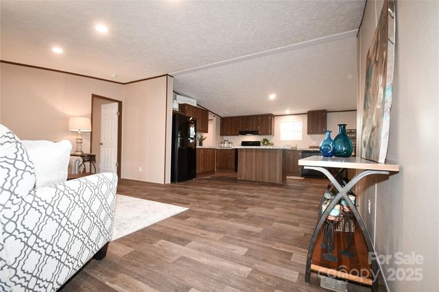 5339 Lockhart Road, Kershaw, SC 29067