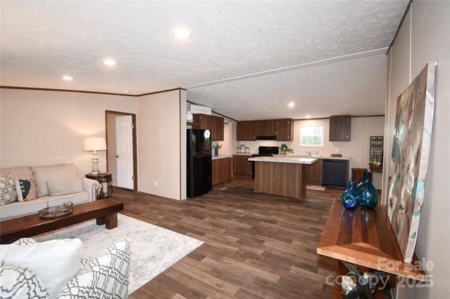 5339 Lockhart Road, Kershaw, SC 29067