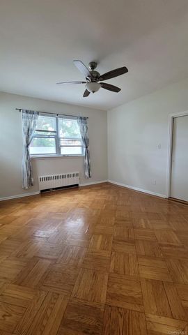 182 Lowell Avenue, Floral Park, NY 11001