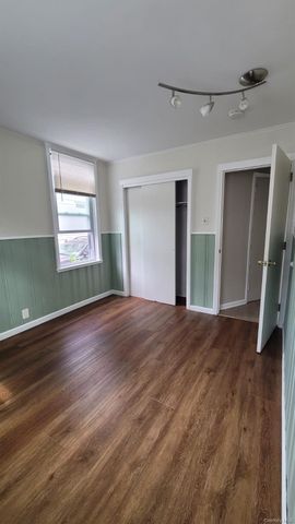182 Lowell Avenue, Floral Park, NY 11001