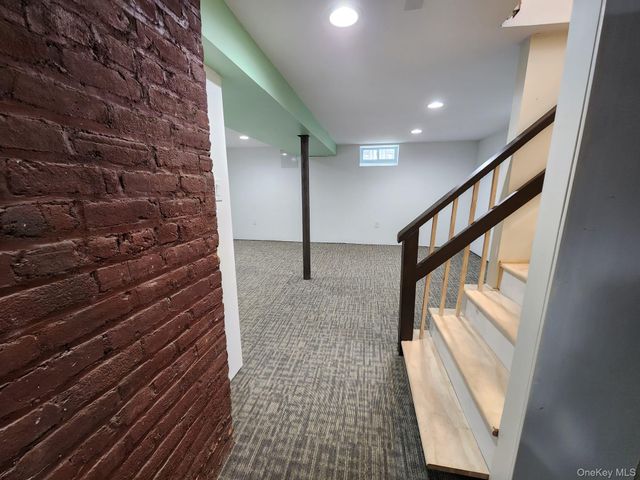 182 Lowell Avenue, Floral Park, NY 11001