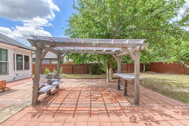 1509 Louis Scott Street, Edmond, OK 73003