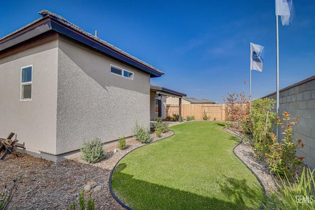 4615 Seedling Way, Bakersfield, CA 93306