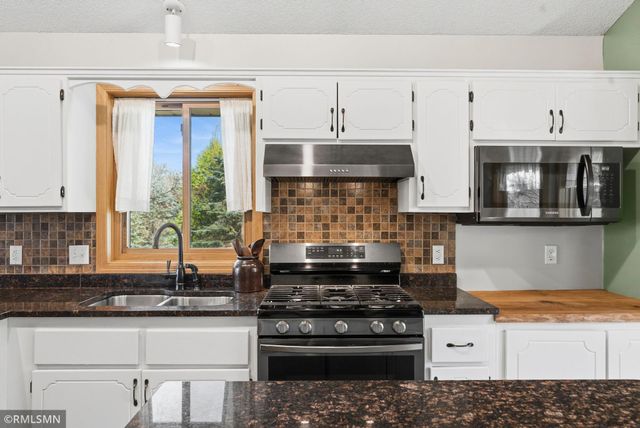 7910 Baylor Street, Wyoming, MN 55092