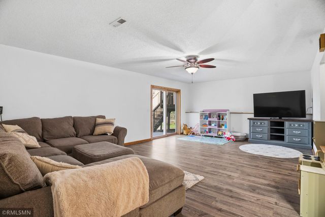 7910 Baylor Street, Wyoming, MN 55092
