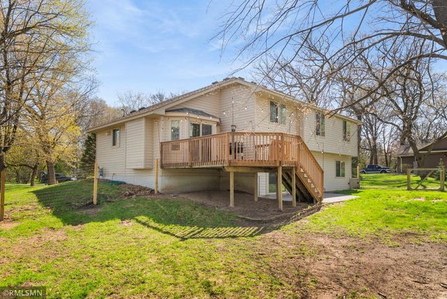 7910 Baylor Street, Wyoming, MN 55092