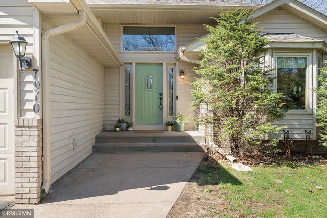 7910 Baylor Street, Wyoming, MN 55092