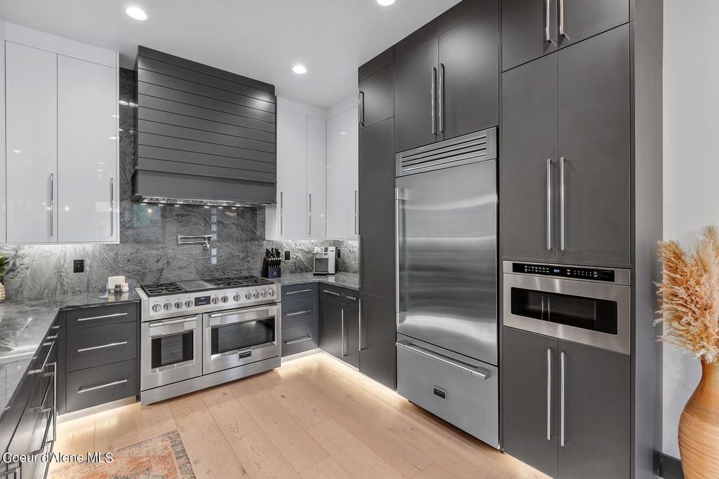 214 S 21ST ST, Coeur d'Alene, ID 83814 photo 10