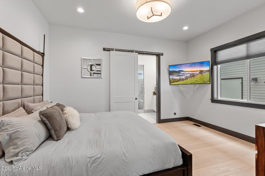 214 S 21ST ST, Coeur d'Alene, ID 83814 photo 15