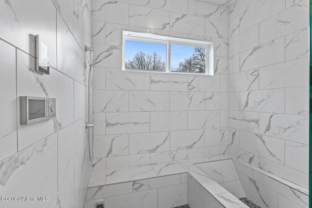 214 S 21ST ST, Coeur d'Alene, ID 83814 photo 17