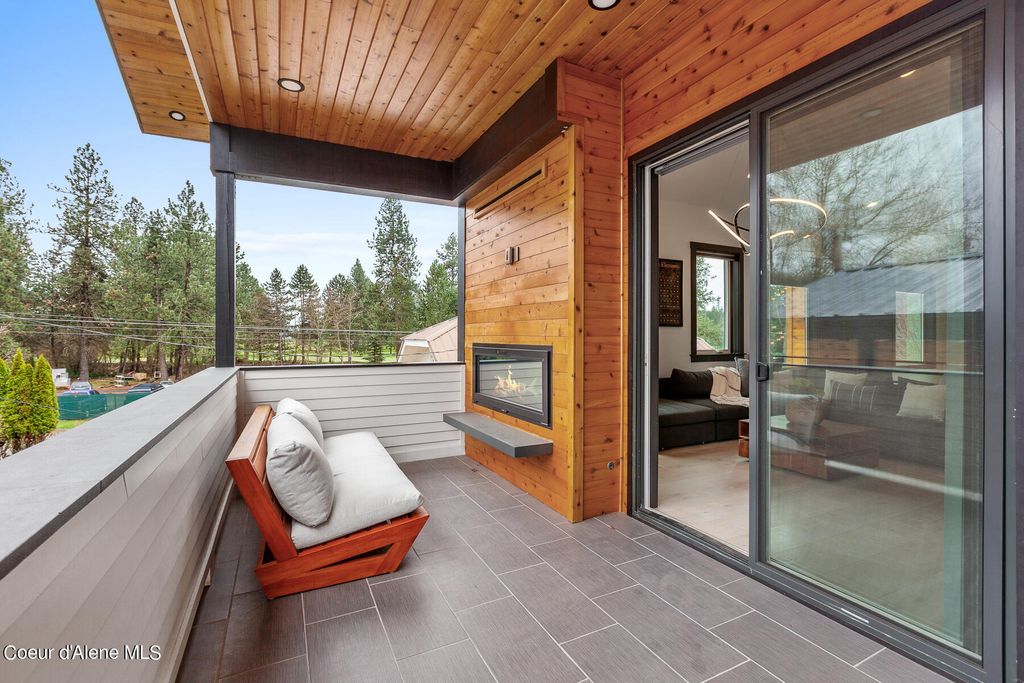 214 S 21ST ST, Coeur d'Alene, ID 83814 photo 23