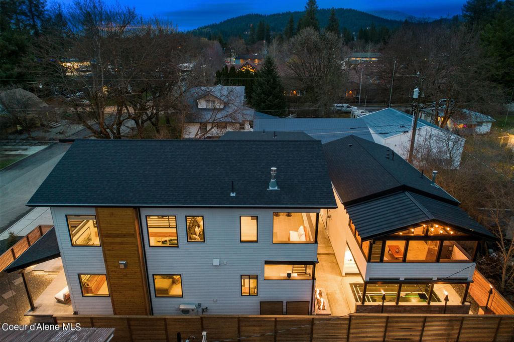 214 S 21ST ST, Coeur d'Alene, ID 83814 photo 54