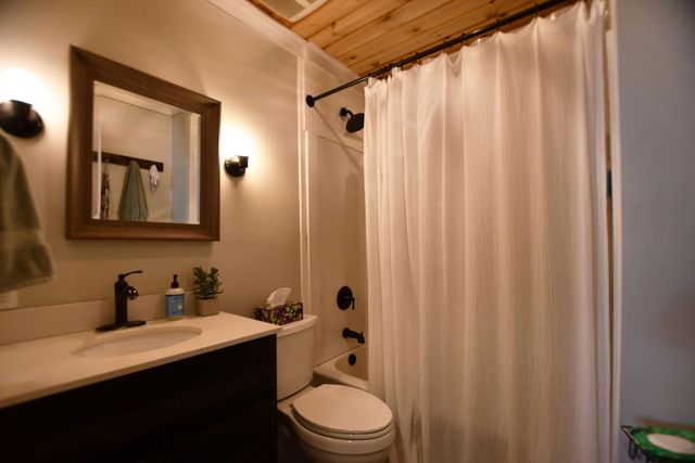 414 Riddell Court, Irvine, KY 40336