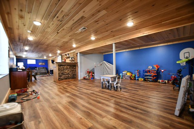 414 Riddell Court, Irvine, KY 40336